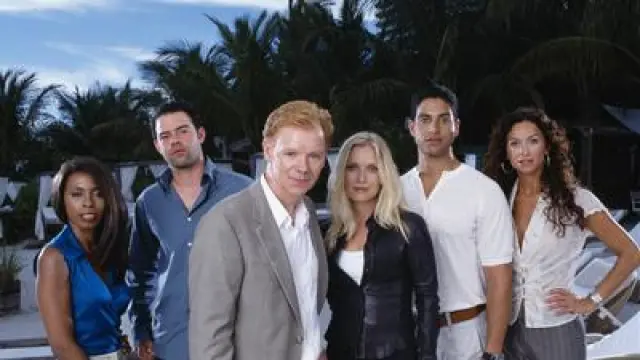 Reparto de la serie "CSI Miami".
