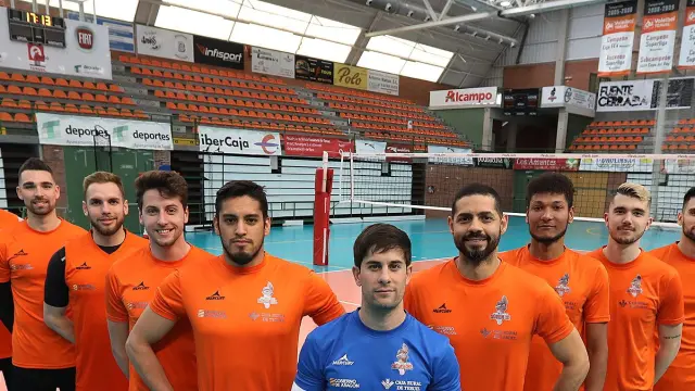 El Club Voleibol Teruel, listo para competir en Los Planos