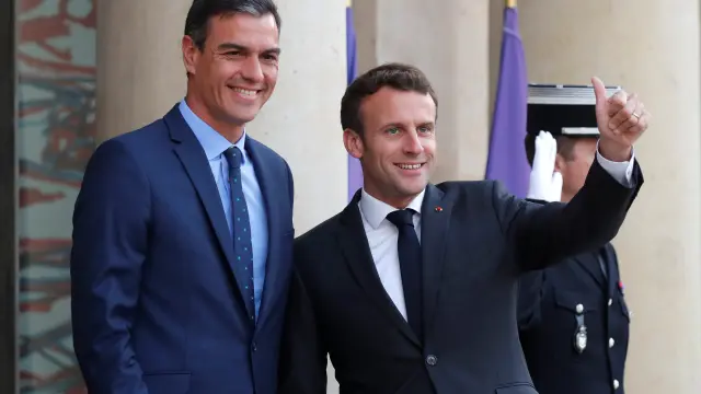 Pedro Sánchez se reúne con el mandatario francés, Emmanuel Macron, en París.