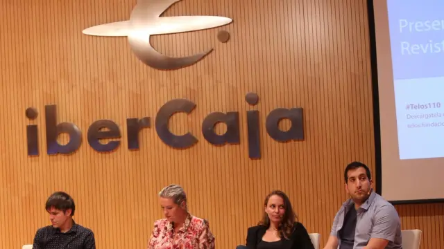 Ibercaja ha sido la sede de la jornada 'El cerebro ya está en la nube' organizada por ADEA y la Fundación Telefónica