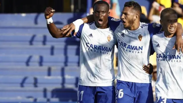 Dwamena, Luis Suárez y Kagawa celebran el 0-1 el pasado domingo en Alcorcón, anotado por el primero de ellos en el minuto 11, en los albores del partido.