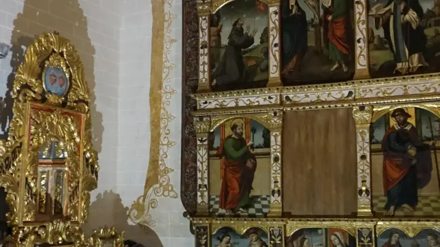 Imagen de los retablos de la Iglesia de Motos restaurados por la Fundación Santa María de Albarracín.