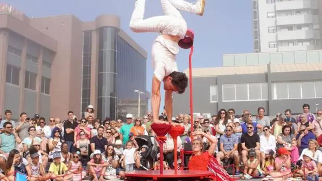El espectáculo de circo y danza 'La Nordika', de la compañía Rojo Estándar, podrá verse el 6 de octubre en el parque del Encuentro.