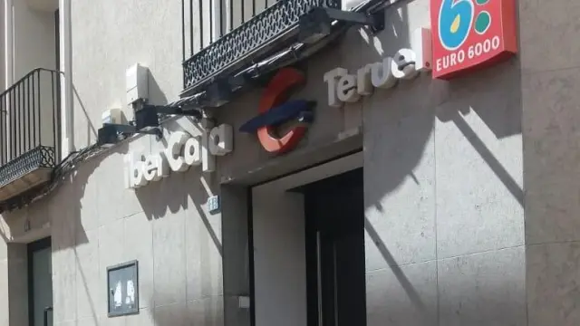Sucursal bancaria de Ibercaja atacada en Oliete