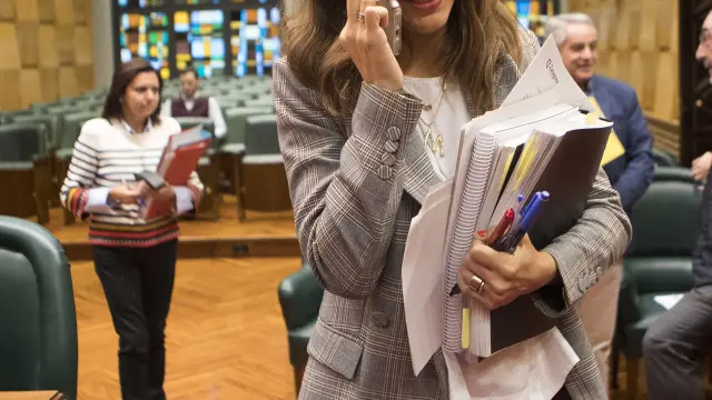 María Navarro, este martes en la comisión de Hacienda del Ayuntamiento de Zaragoza.