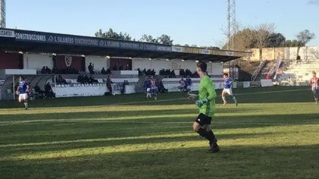 Fútbol. Tercera División- Barbastro vs. Valdefierro.
