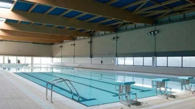 Imagen de la piscina cubierta del CDM Siglo XXI