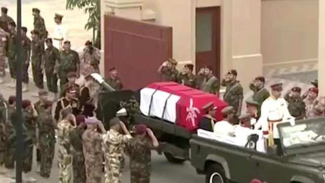 Cortejo fúnebre del fallecido sultán de Omán.
