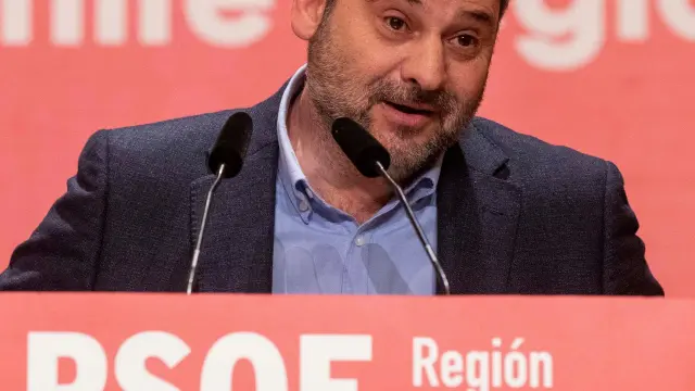 El secretario de Organización del PSOE y ministro de Transportes, Movilidad y Agenda Urbana, José Luis Ábalos, durante su intervención en el Comité Regional de PSOE en Murcia.