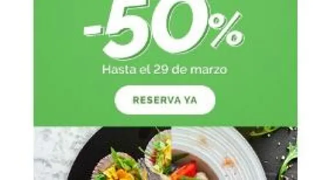 Cartel promocional de los menús al 50%.