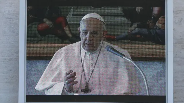 El Papa Francisco rezó el angelus en 'streaming'.