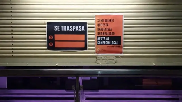 Simulación de un negocio cerrado en Cariñena para una campaña de promoción del comercio local.