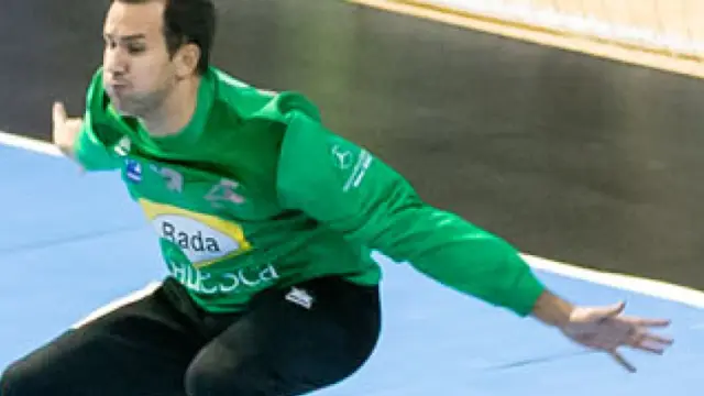 Jorge Gómez, durante un partido con el Bada Huesca