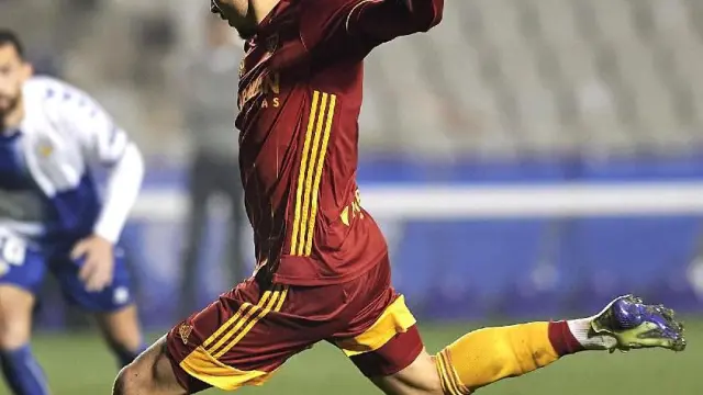 Narváez lanza el penalti el pasado viernes en Sabadell, que falló con 1-1 en el marcador.