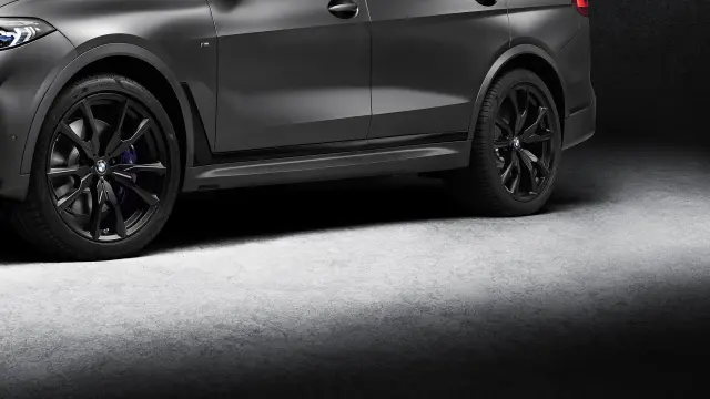 BMW X7 Black Shadow Edition