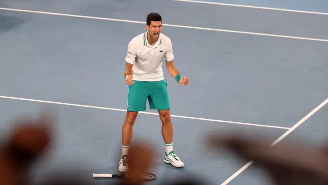 Djokovik, eufórico tras ganar el Open de Australia contra Medvedev.