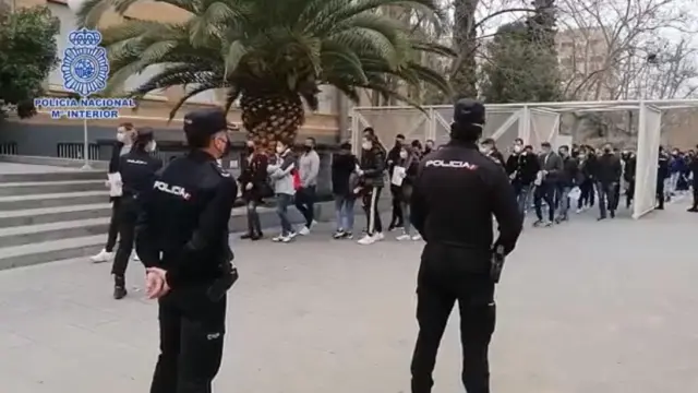 Opositores a la escala básica de la Policía Nacional, este sábado en Zaragoza