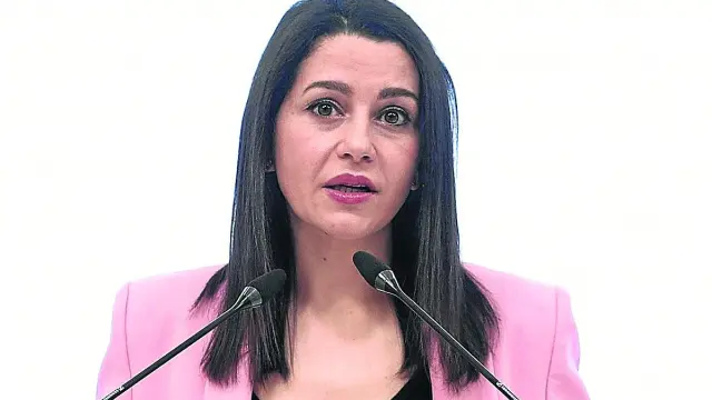 La presidenta de Ciudadanos, Inés Arrimadas, en una rueda de prensa el pasado 8 de marzo en la sede nacional del partido.