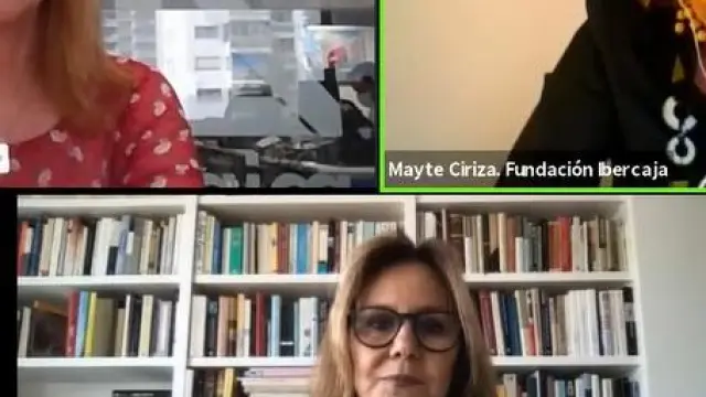 Encarna Samitier, Mayte Ciriza y María Dueñas, en la videoconferencia de Ibercaja.