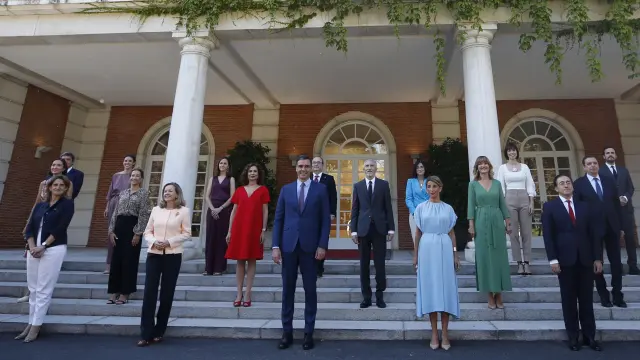 Foto de familia del nuevo Gobierno.