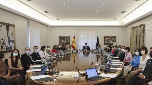 Primera reunión del Consejo de Ministros del nuevo gabinete de Pedro Sánchez.