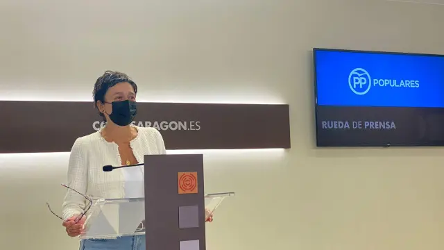 La diputada popular Ana Marín, ha comparecido en rueda de prensa en las Cortes de Aragón.