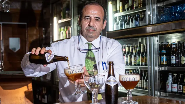 Juan José Pérez es el propietario de la cervecería Beerland.