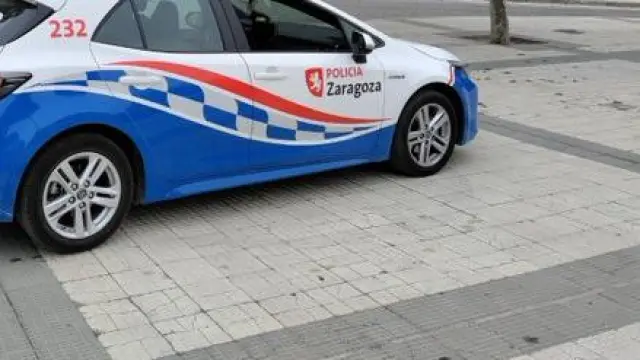 Vehículo de la Policía Local de Zaragoza