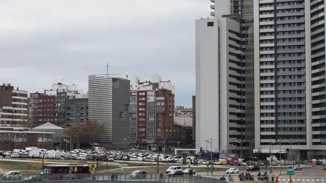 La Torre Zaragoza se convertirá con sus 106 metros en el edificio residencial más alto del valle del Ebro.