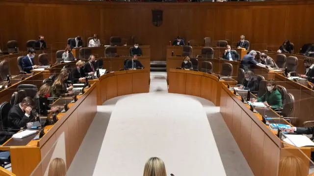 El pleno de las Cortes de Aragón durante el debate presupuestario.