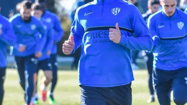 La SD Huesca ha vuelto este martes a los entrenamientos para preparar la visita de la Ponferradina.