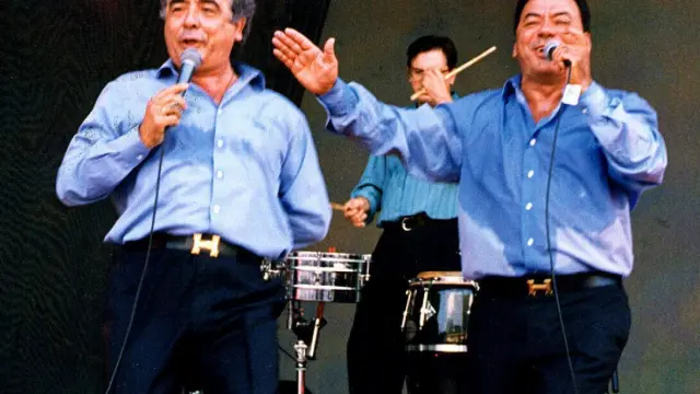 Los del Río en una imagen del año 2000, cuando su canción se internacionalizó.