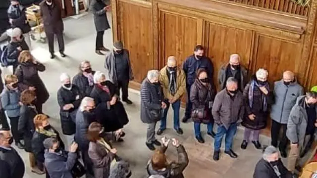 Una delegación de la catedral de Manresa, durante su visita para ver el resultado de la restauración del órgano.