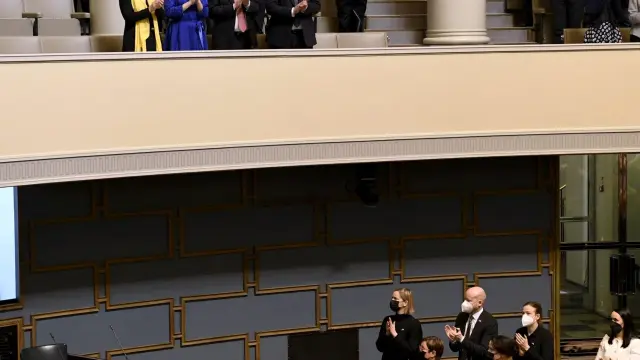 Intervenión de Zelenski, este viernes en el Parlamento de Finlandia.
