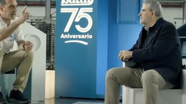 José Ramón García y José Antonio Mayoral, en uno de los vídeos.