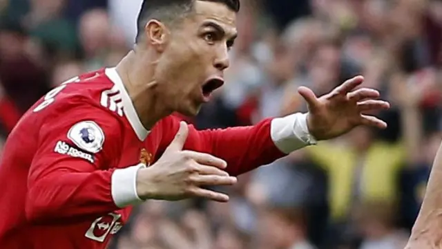 Cristiano Ronaldo rescata al United
