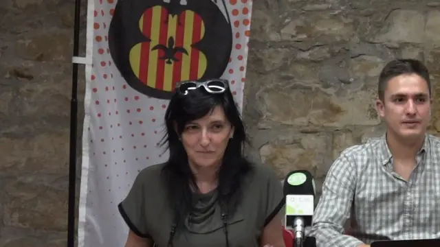 Ángel Vera y Jacqueline Orús durante la rueda de prensa celebrada en Fraga.