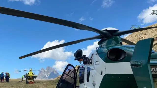Hasta el lugar del accidente han acudido el helicóptero de la Guardia Civil con base en Huesca y el medicalizado del 112 SOS Aragón.