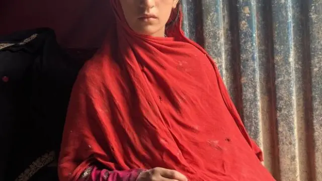 El colapso económico multiplica los matrimonios infantiles forzados en Afganistán