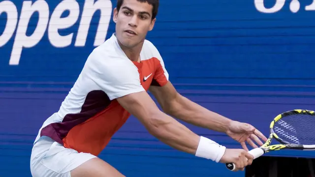 Carlos Alcaraz durante el partido de tenis disputado este jueves en Nueva York.