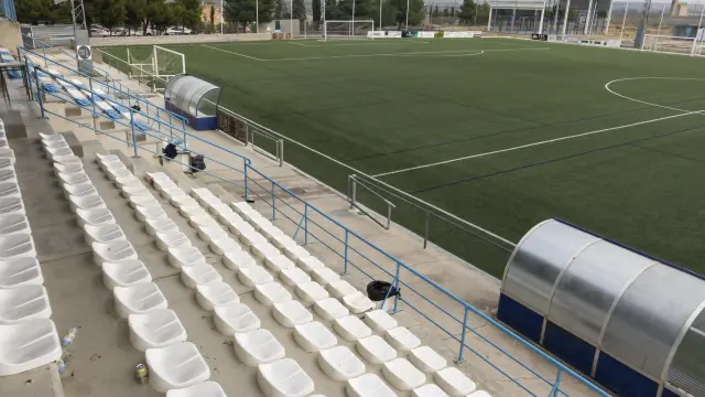 Imagen del campo de fútbol San Miguel, en Fuentes de Ebro.