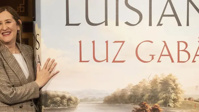 La aragonesa Luz Gabás inicia la promoción en Madrid de su premio Planeta 'Lejos de Luisiana'