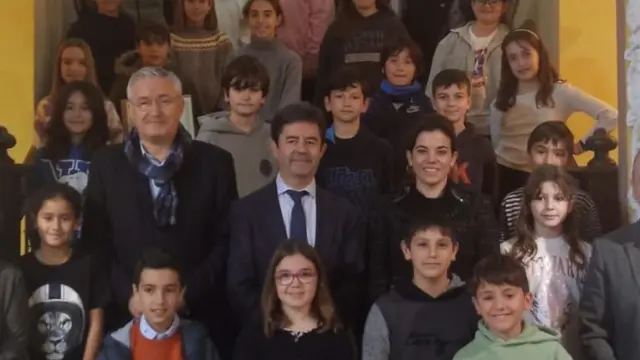 Nuevos miembros del Consejo de la Ciudad de las Niñas y los Niños de Huesca.