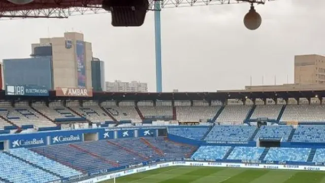 La Romareda, hora y media antes del partido entre el Real Zaragoza y el Mirandés de este domingo.