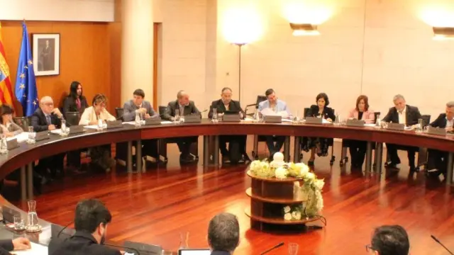 Imagen del primer pleno de 2023 de la Diputación de Huesca.