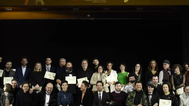 Foto de familia con todos los ganadores en el Centro de Historias.