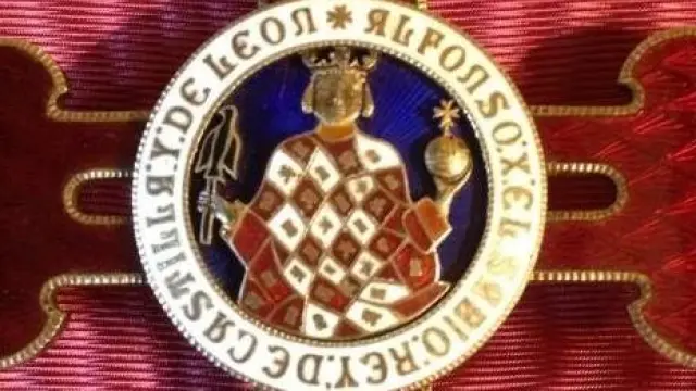 Gran Cruz de la Orden Civil de Alfonso X el Sabio.