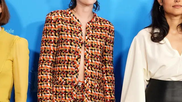 Miembros del jurado internacional de a Berlinale 2023, (i-d) la directora y guionista española Carla Simón, presidenta del jurado, la actriz estadounidense Kristen Stewart, y la actriz iraní-francesa Golshifteh Farahani