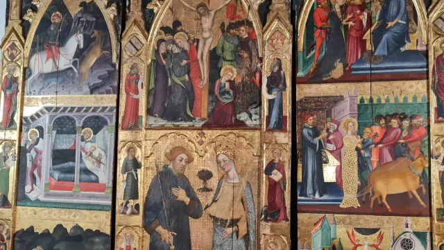 El retablo, una vez avanzados los trabajos de restauración