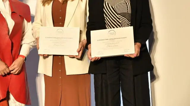 Noelia Ferruz, investigadora zaragozana recoge el premio L'Oreal Unesco.